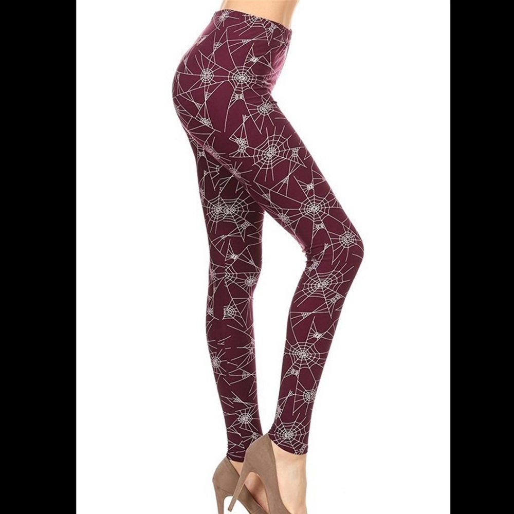 Halloween Purple Webs Print Buttery Soft Leggings